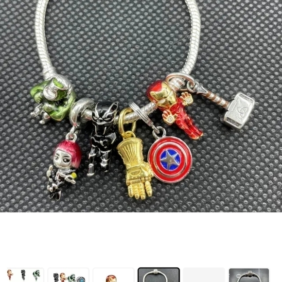 Marvel avengers charms - Picture 4 of 10